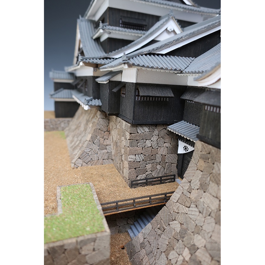 Amazon | ウッディジョー 1/150 熊本城 木製模型 組み立てキット