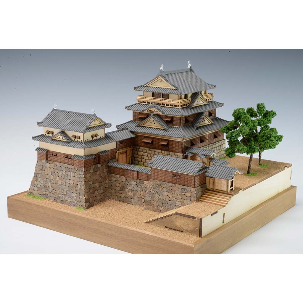 木製模型　ウッディジョー　松山城　1/150　組立キット-