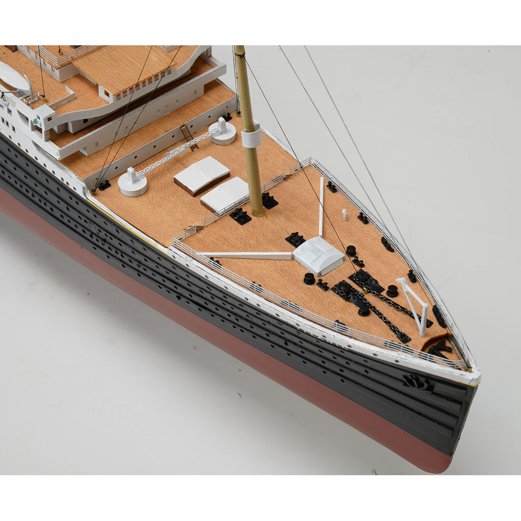 GUNZE SANGYO R.M.S. TITANIC 1/350 グンゼ産業 タイタニック プラモデル 豪華客船